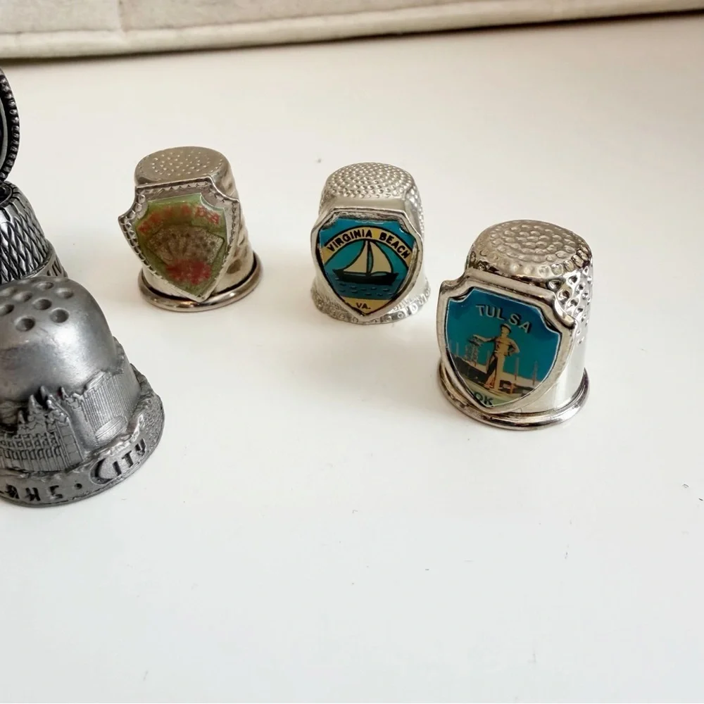 Vintage thimble lot.